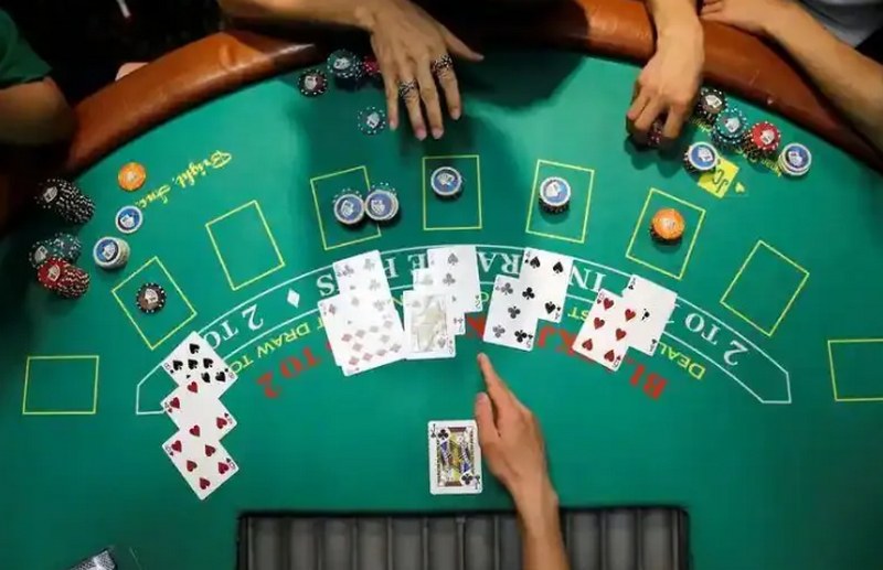 Số lượng thuật ngữ người chơi cần nắm trong Poker khá lớn