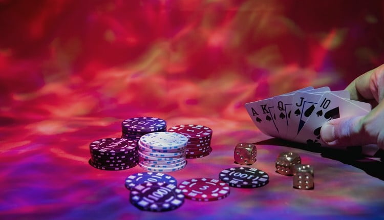 Nắm vững các thuật ngữ trong Mini Poker là gì giúp bạn tự tin giành chiến thắng cuối cùng